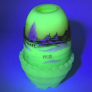 Fenton 1978 Custard Uranium Glass Fairy Lamp Hand Painted Signed S. Hart